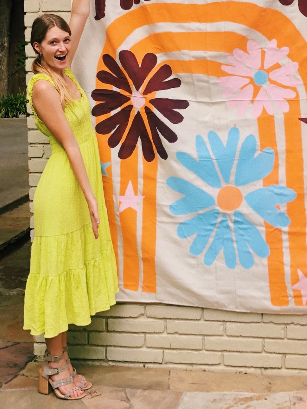 Vibrant Yellow/Green Sleeveless MIDI Dress